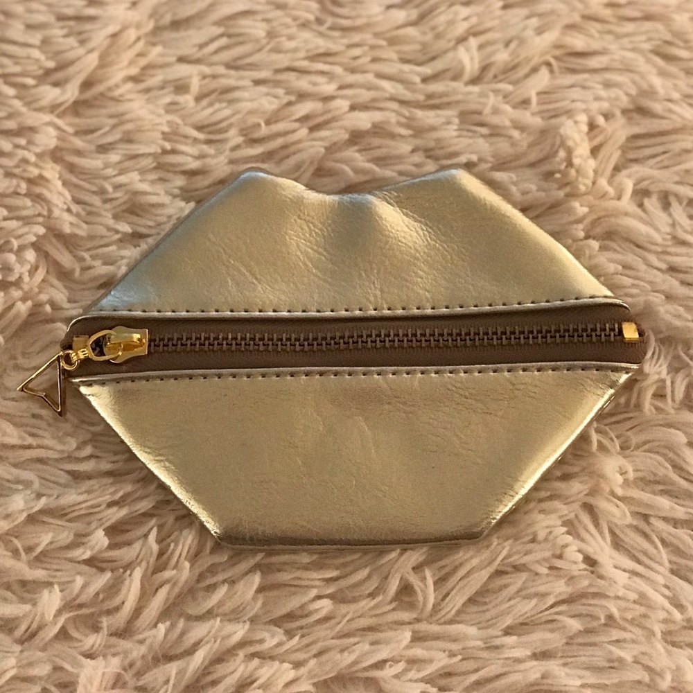 Wander Beauty Vegan Pucker Up Makeup Pouch in Gold